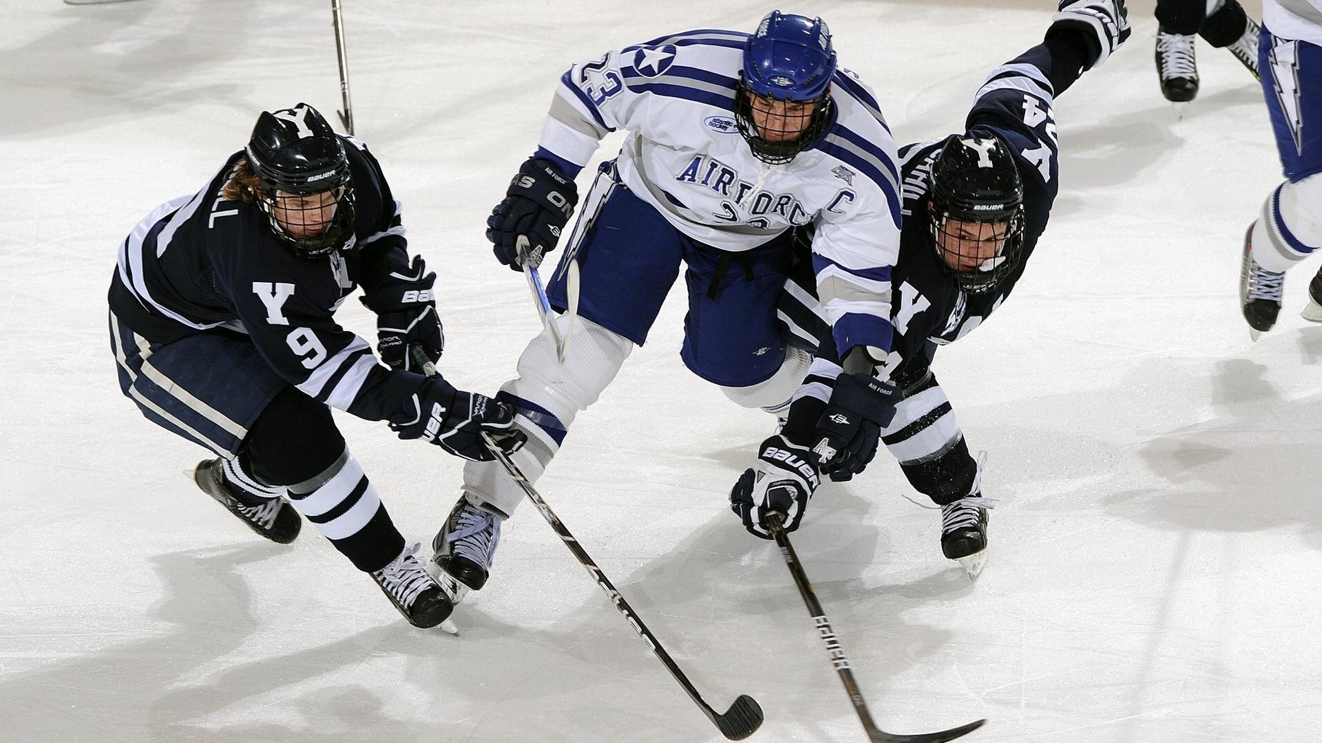 米兰体育(中国大陆)官网-中国足球联赛加强赛场秩序管理和安全保障，足球联赛比赛秩序册